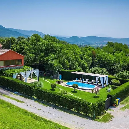 Semesterbostad Villa Romano *