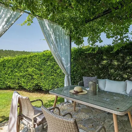 Semesterbostad Villa Romano