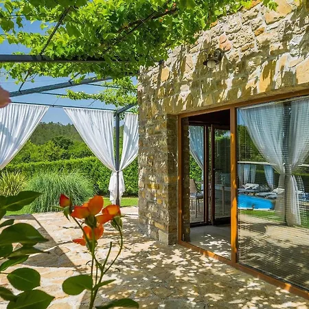 Semesterbostad Villa Romano