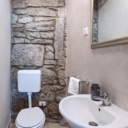 Villa Romano *